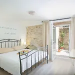 Konukevi Mendi Trogir